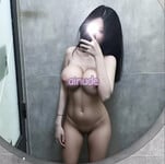 Lột đồ con đĩ NYC Thanh Vy vú to múp (có link ở mô tả)