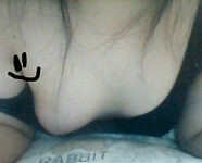 Gái teen show vú , lồn căng tròn