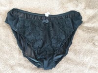 kí sự trộm quần lót nữ sinh phần 10