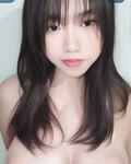 Em gái lột đồ nude