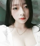 nữ sinh 2k9 vú bự lồn không lông