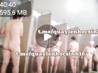 Đặt camera trong phòng thay đồ nhà trường