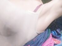 Ao trang co lam anh lo lắng