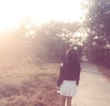 Bạn trai muốn coi thì chiều thôi