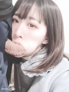 Ai muốn đc em nó bú cu k