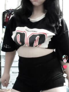 Anh em nào có nhu cầu lột đồ thì nt nha 1 tấm 20k nha anh em