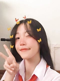 Đầu ti như hạt đậu, nhìn cưng thật