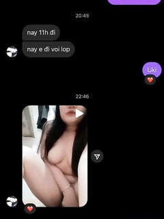 Album học sinh thủ dâm