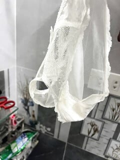 quần lót của chị dâu sau khi tắm
