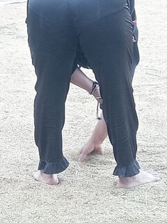 Mông mẹ ruột, mẹ vợ, dì vợ