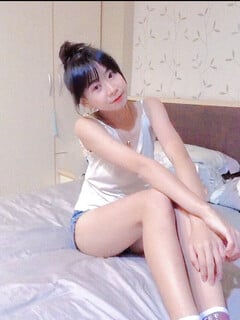 em trần khánh huyền love 10 lộ ảnh nóng