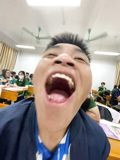 các em trai gay múp rụp