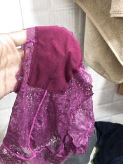 Sục quần lót em bán tạp hóa xinh tươi nhìn là phê