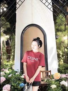 em gái vú  vl show vú