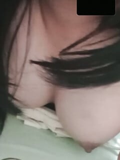 Này hình của em nó nha có video trên trang