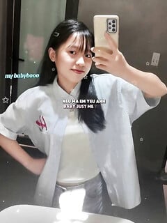 lột đồ em gái dthw có cả cô giáo