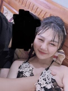 Em Nhung 2k3 điện biên