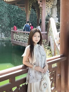 Thích bé nào bình luận đi