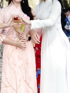 Em My học sinh cấp 3