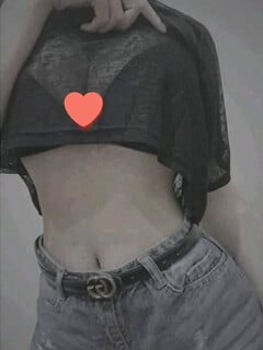 em gái xink tự sướng trước gương