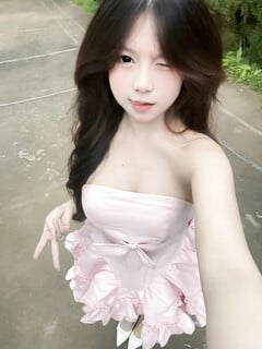 lột đồ em học sinh nơi công cộng p1 (link mô tả)