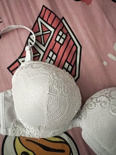 Đồ lót em chung trọ nè