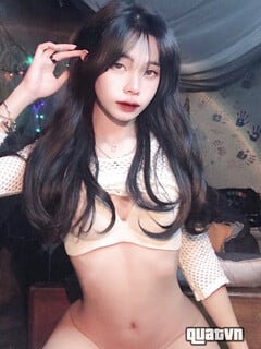 Onlyfan Nhật Hạ (@naha2511) P2