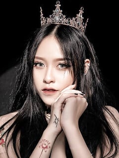 Lột đồ trà đặng tik tok Youtube trên mạng follow xã hội