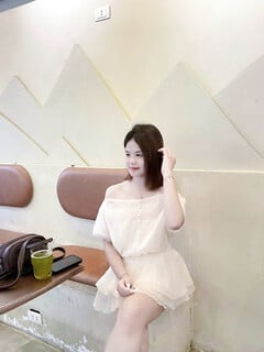 Em Bảo Ngọc 2k9 thèm được địt