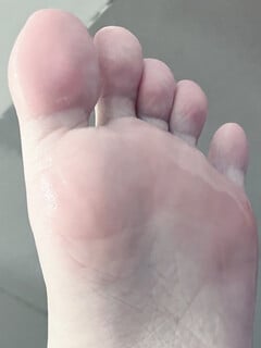 Bán ảnh chân theo yêu cầu