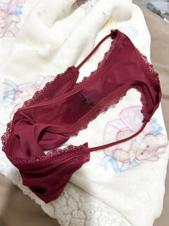 Quần xì gái tik tok rỉ nước lồn