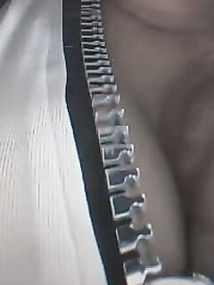 Những cặp vú và mông thật múp