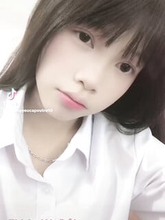 Tiếp tục em Trinh c3