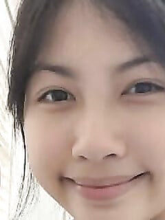 Gái xính trường pT Nguyễn Thị Minh khai