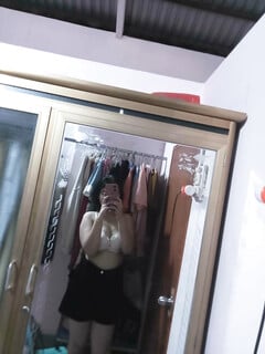 Có bạn nữ nào show cho coi k