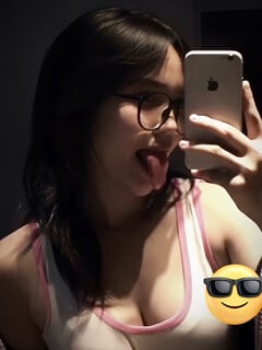 Ngoan xinh dâm của anh