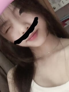 Thùy Linh nứng lồn dâm vãi móc lồn bạn thân bị quay lại vd