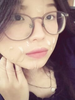 Facecum đĩ mặt dâm