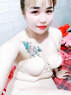 Bà chị gần nhà