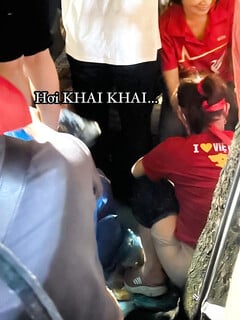 Đi xem duyệt binh mà kiểu này thì bó tay