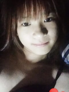 Em gái dân tộc show l cực d âm