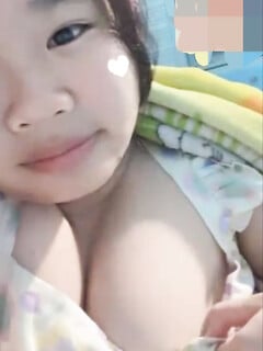 Minh châu đĩ non k8 lộ ảnh