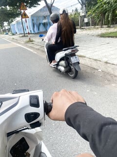 Chụp lén em gái mình dây