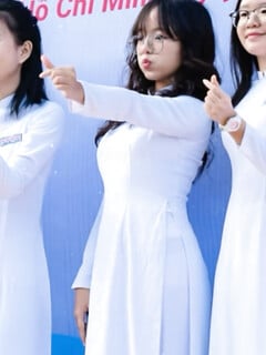 Em nó trong video em. Quá ngon luôn