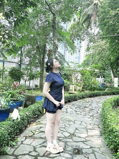 Ảnh người yêu cũ và người yêu hiện tại, ny mới mặc đồ cử nha