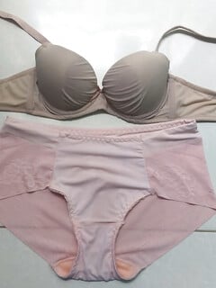 Qlot chị hàng xóm của bạn trên fb chia sẽ