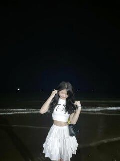 Dáng em ngon ko ạ