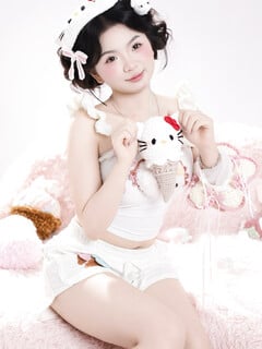 Hằng thèm sữa💦