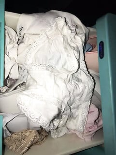 Đam mê quần lót ren