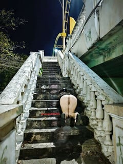 gằm cầu kh anh êi